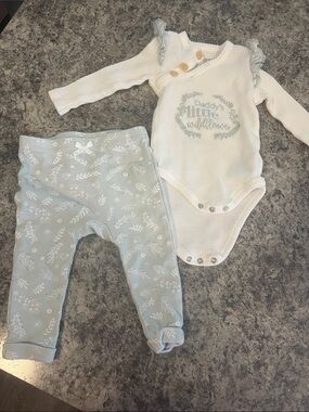 Catherine Malandrino Cream and Light Sage Green Baby Matching Set